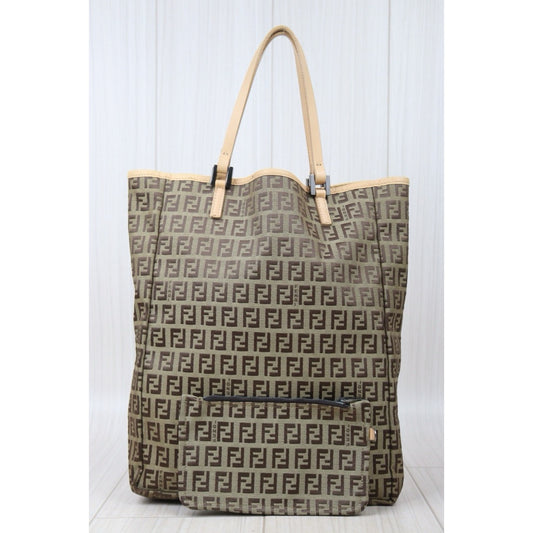 Very Good ( Rank A) ｜ FENDI Mamma Tote Bag ｜V24090913