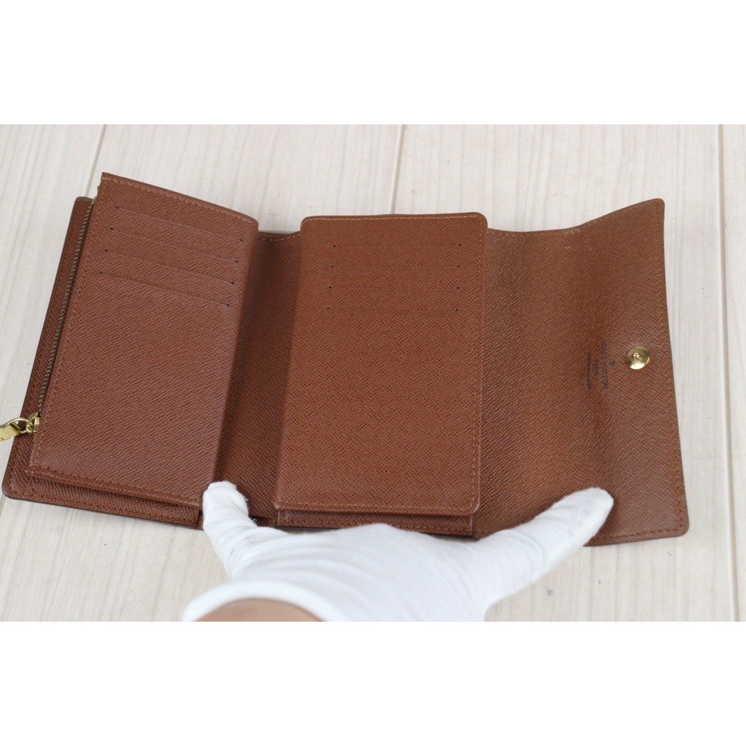 Rank AB ｜LV Monogram Portefeuil Alexandra Wallet｜23101107