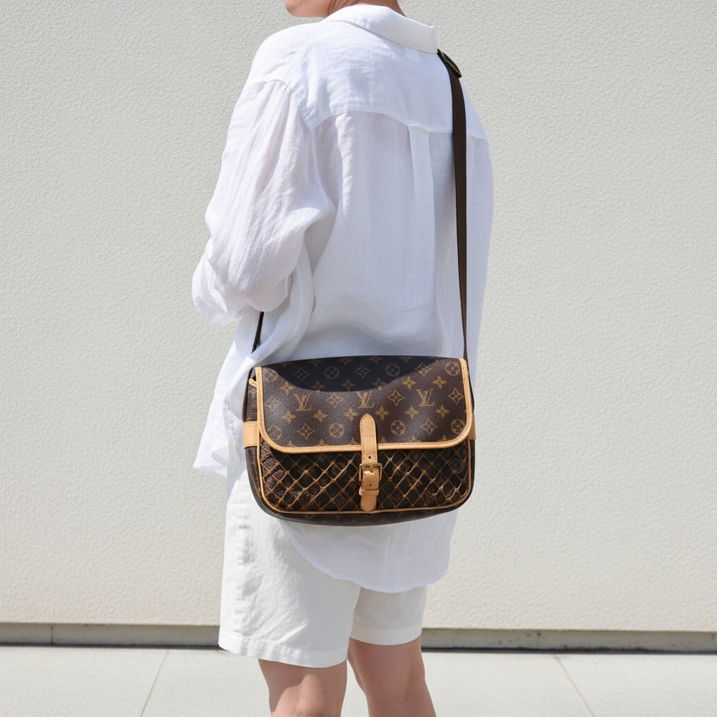 Include Entrupy Certificate of Authenticity｜Good ( Rank AB)｜Louis Vuitton Monogram Mesh Messenger ShoulderBag ｜26042817