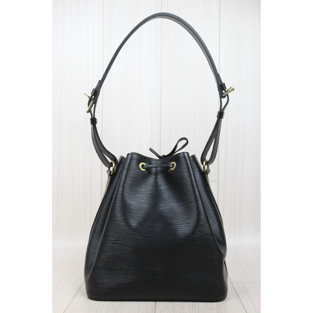 Very Good ( Rank A) ｜ LV Epi Noe Shoulder Bag Black｜25103112