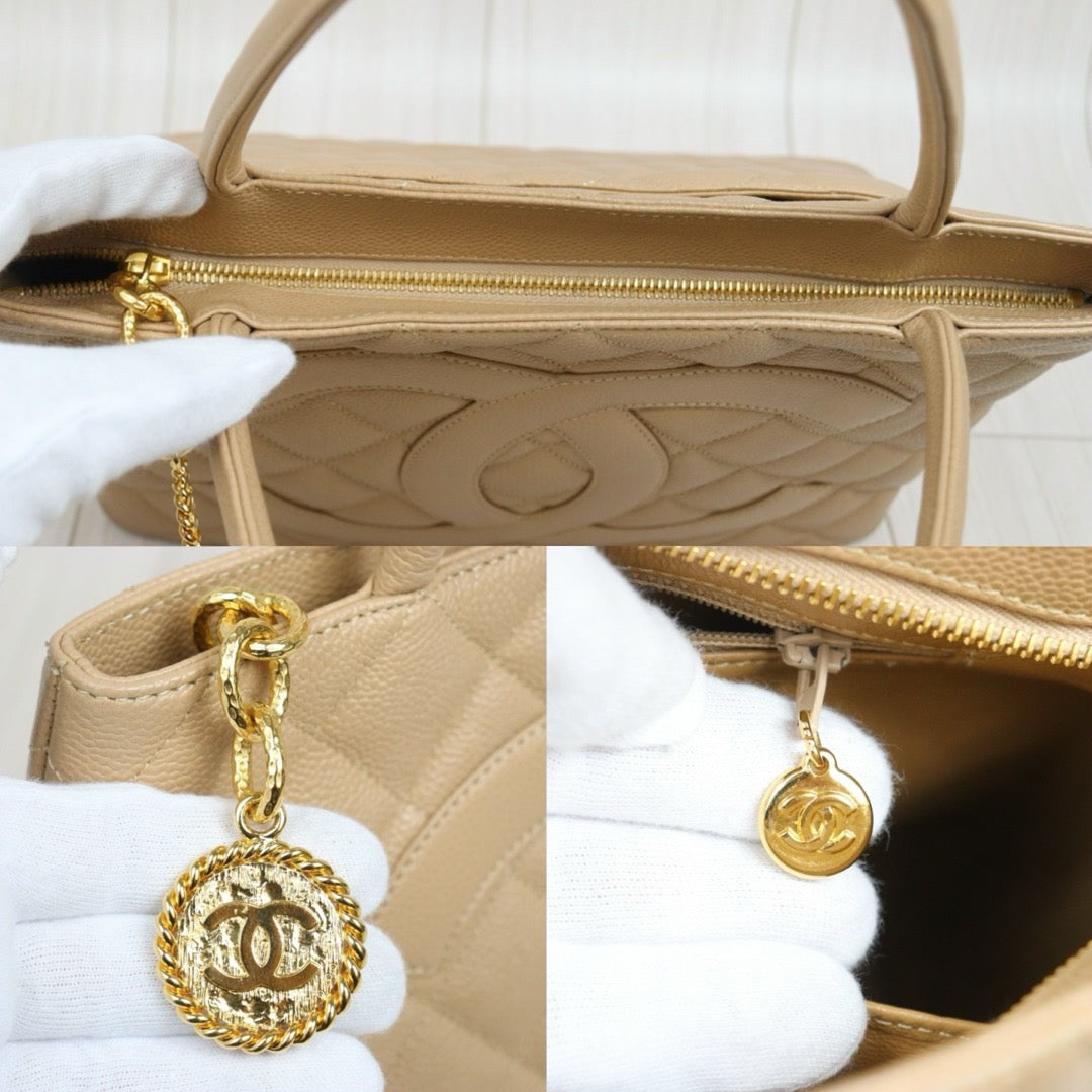 Include Entrupy Certificate of Authenticity｜Good ( Rank AB)｜ CHANEL Caviar Skin Calf Leather Tote Bag Beige Made In 2000～2002Year｜26062608