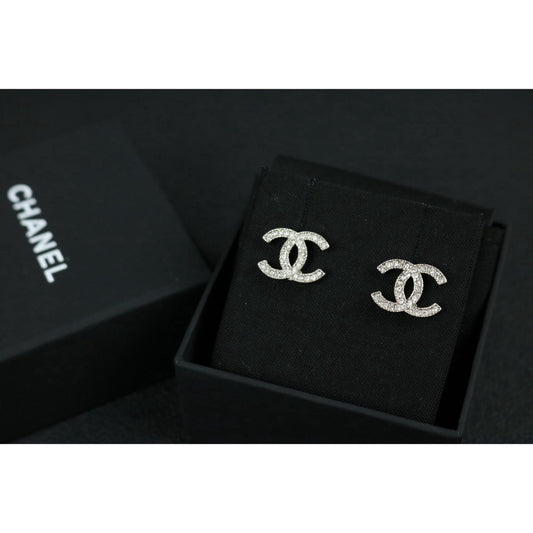 Include Authentic Detective Certificate of Authenticity｜Very Good ( Rank A) ｜CHANEL A14V COCO Mark  Rhinestone Earrings Made In 2014Year｜S26061003