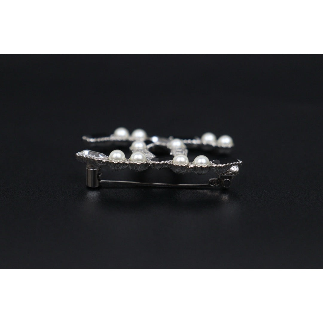 Include Authentic Detective Certificate of Authenticity｜Excellent（Rank SA）｜ CHANEL B23K Coco Mark  Rhinestone  Brooch Made In 2023Year ｜S26031022