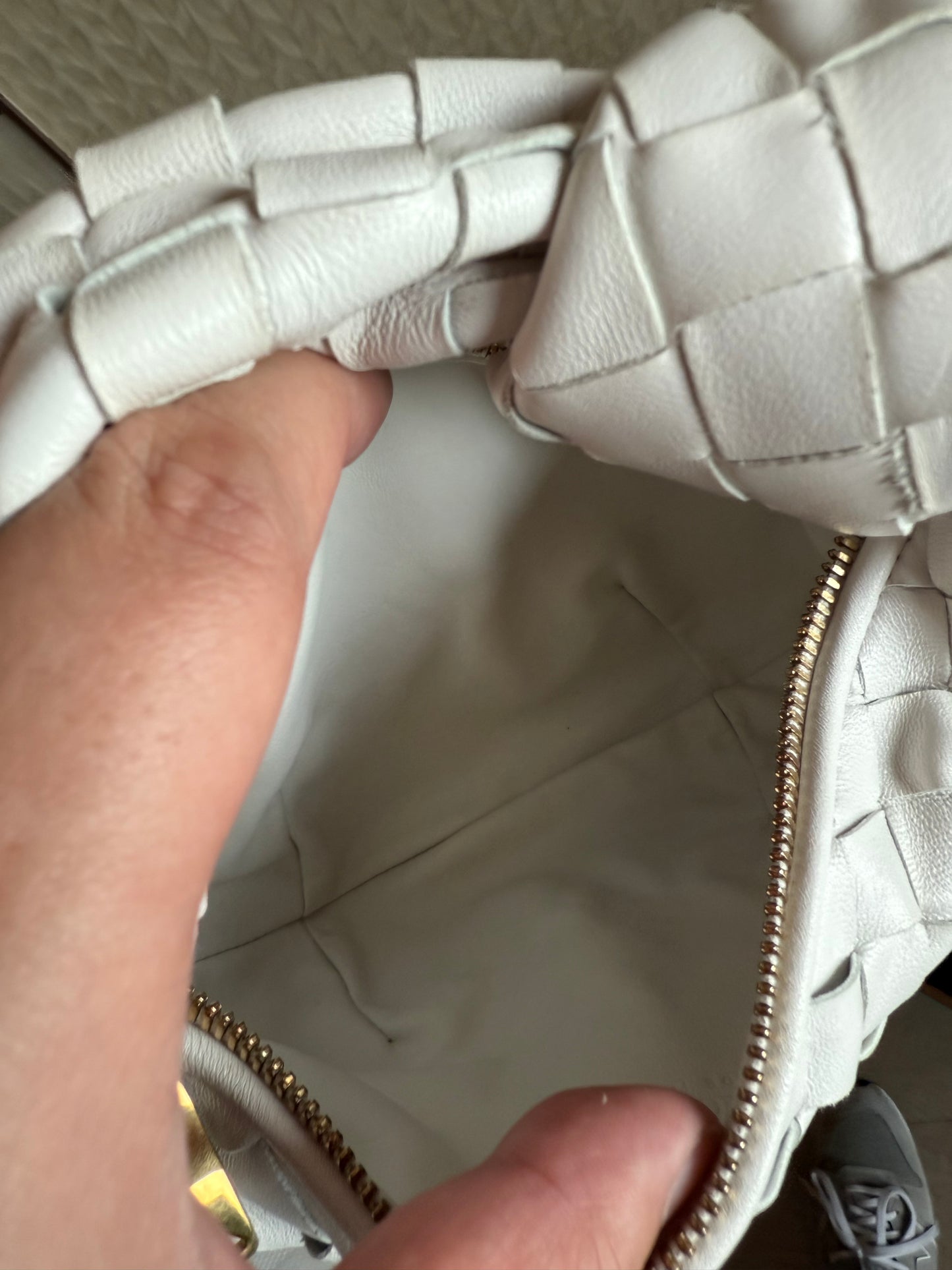 Very Good ( Rank A)｜ Bottega Veneta Lamb Skin Mini Jodie Hand Bag