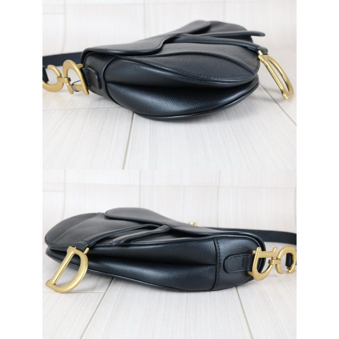 Very Good ( Rank A)｜Dior Trotter Saddle Shoulder Bag Medium Black Current Model｜S25090403