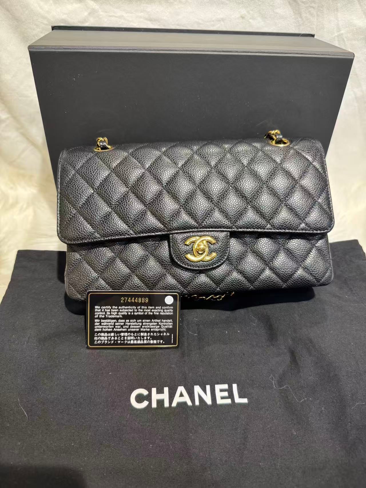 Include Entrupy Certificate of Authenticity｜Very Good ( Rank A)｜CHANEL Caviar Skin Matrasse Chain Double Flap 25 Shoulder Bag Black