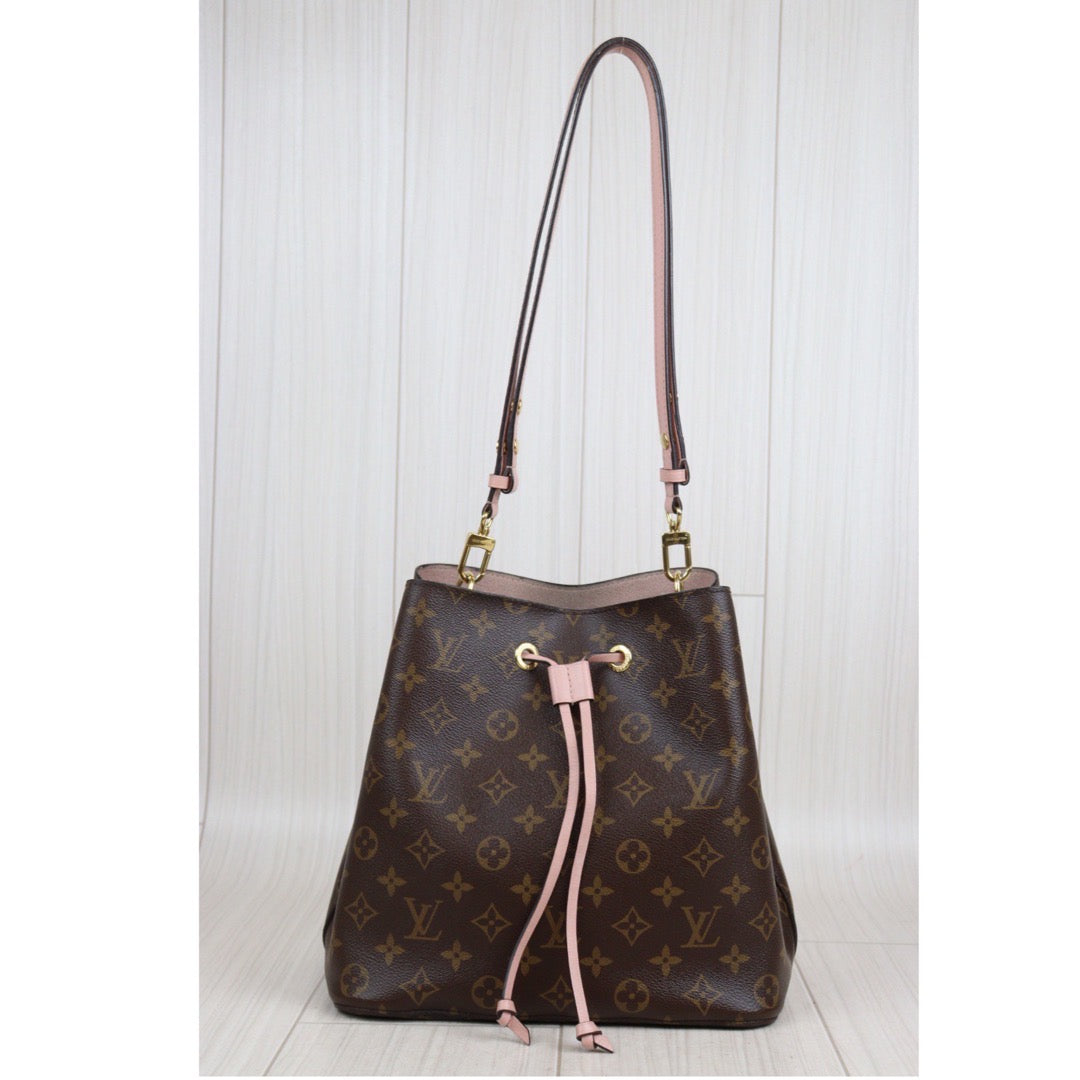 Rank AB ｜LV Monogram Neonoe Rose Poodle Shoulder Bag｜23112703