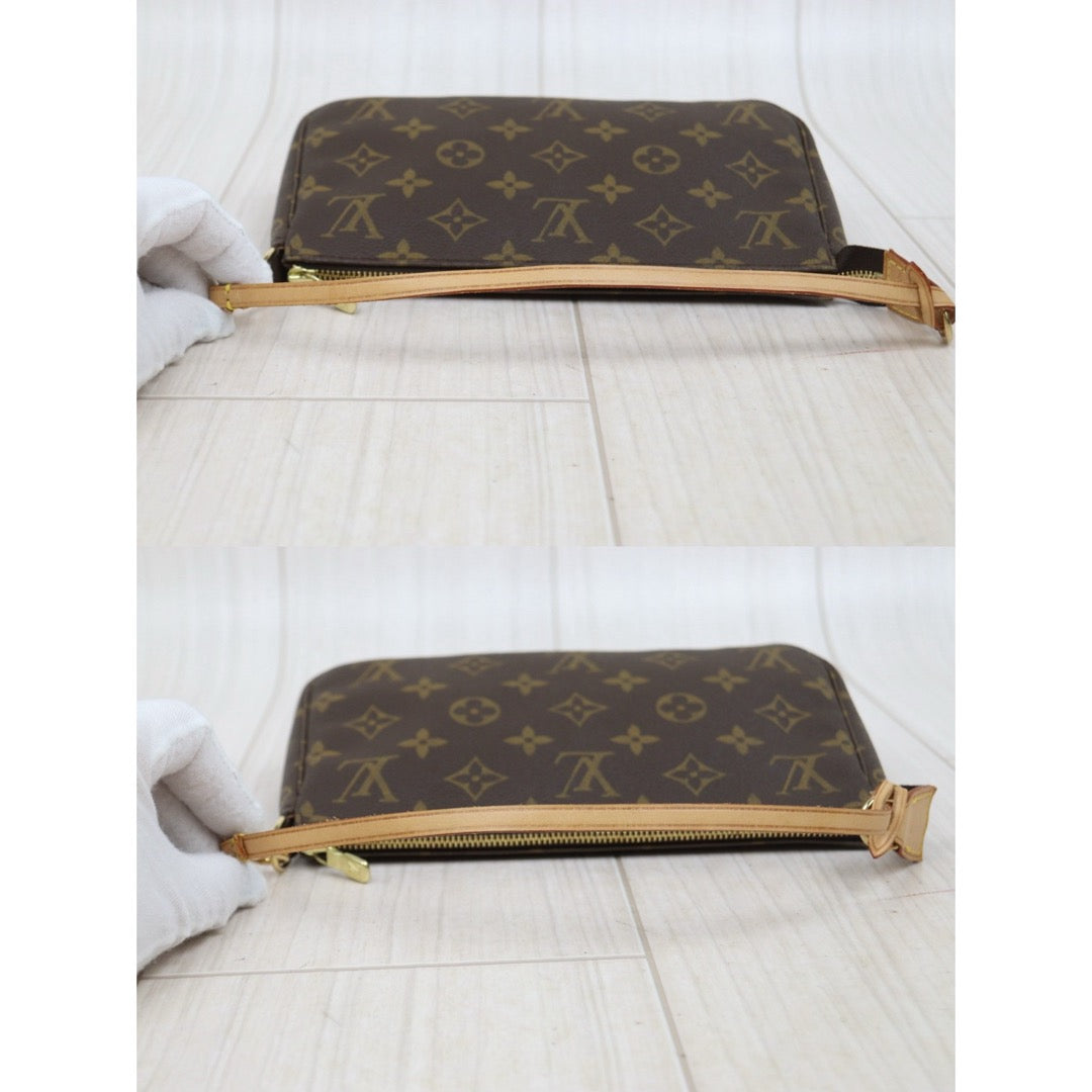 Very Good ( Rank A)｜LV Monogram Pochette Accessoires ｜25111315