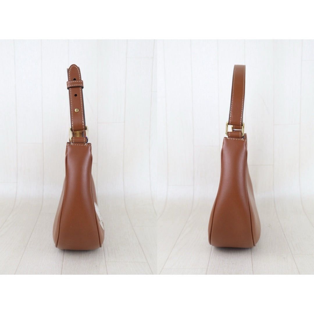 Include Entrupy Certificate of Authenticity｜Very Good ( Rank A)｜ CELINE AVA Macadam Triomphe Calf Leather Shoulder Bag Caramel ｜S26051508