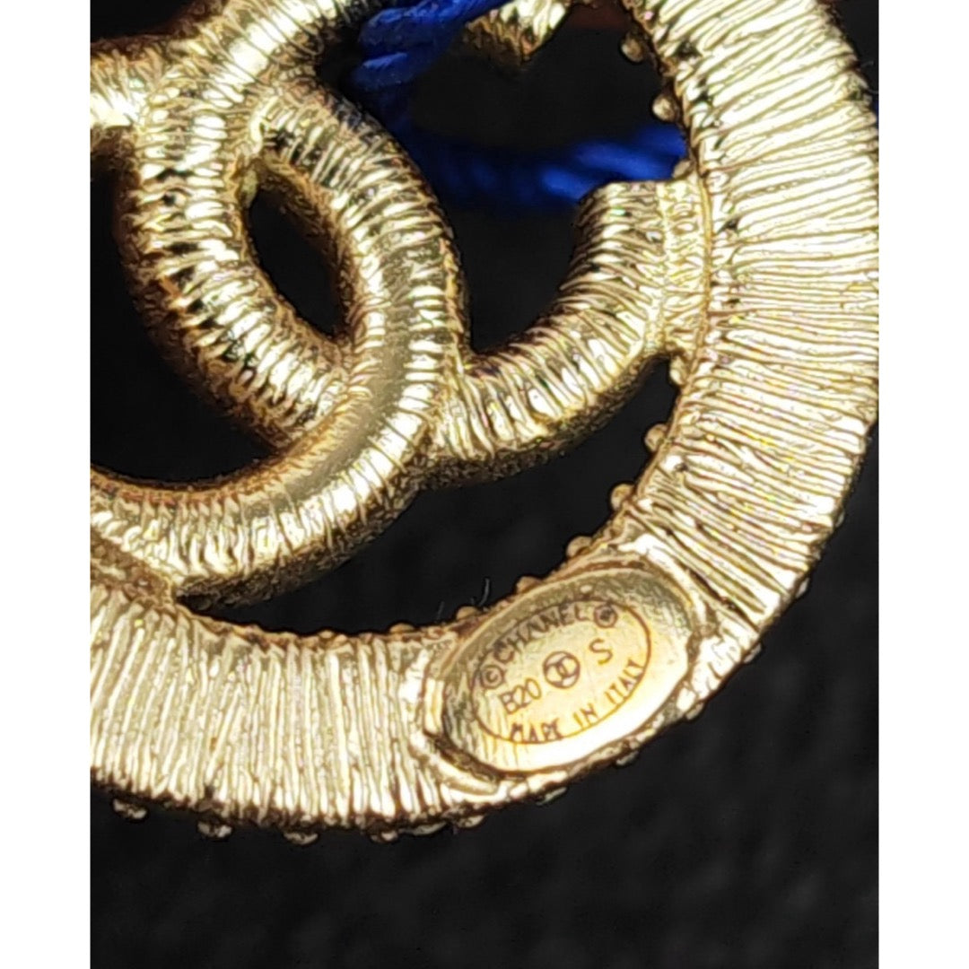 Include Authentic Detective Certificate of Authenticity｜Very Good ( Rank A) ｜CHANEL B20S COCO Mark  Circlet Rhinestone Earrings Made In 2020 Year｜S26062504