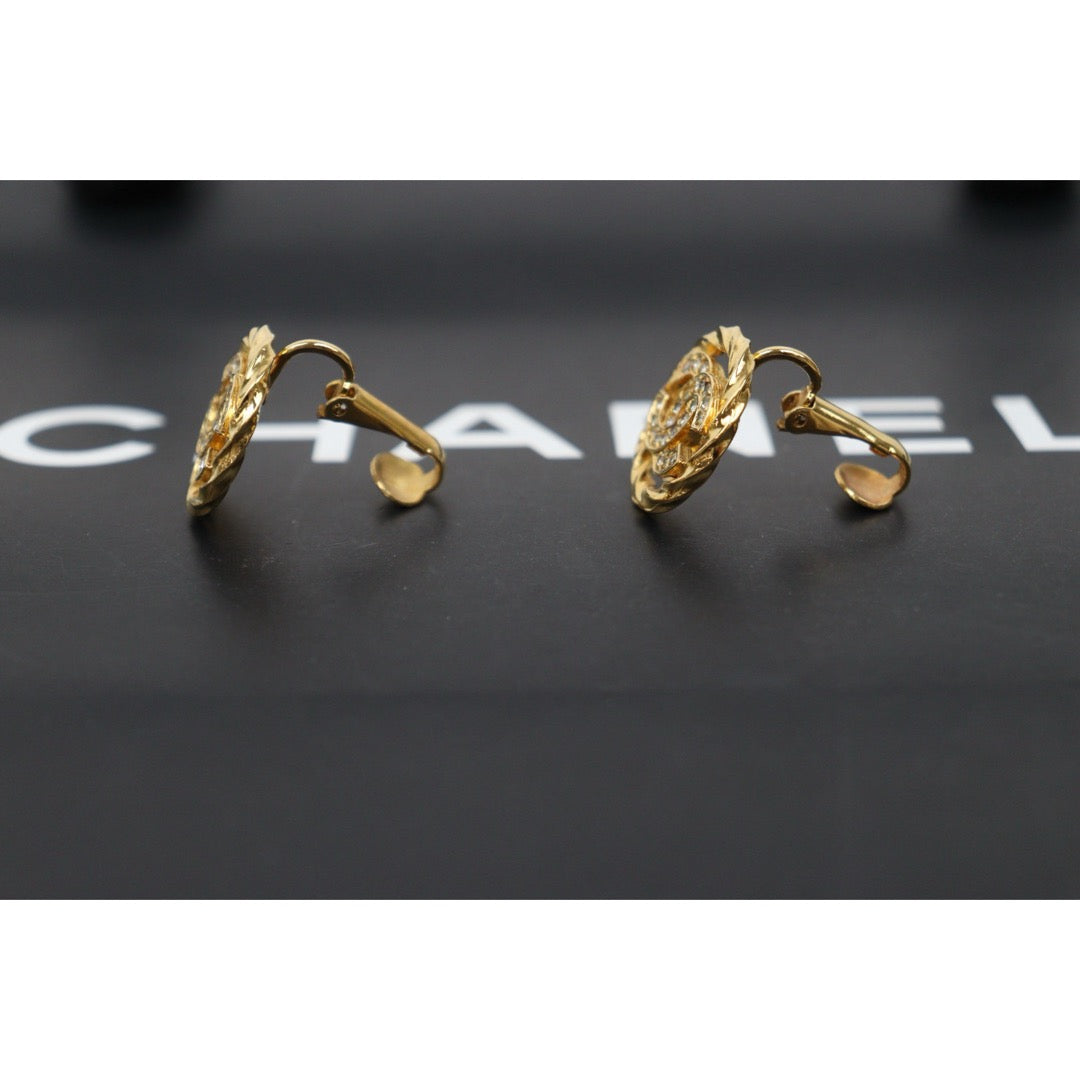 Include Authentic Detective Certificate of Authenticity｜Very Good ( Rank A) ｜ CHANEL  Coco Mark Golden Plated Rhinestone  Earrings ｜26030502