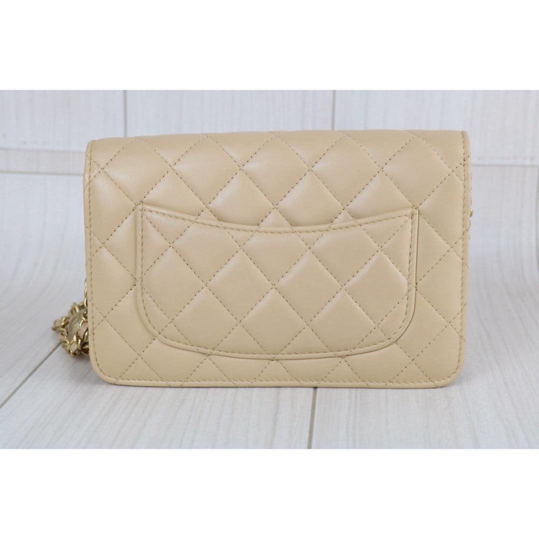 Include Entrupy Certificate of Authenticity｜Very Good ( Rank A)｜CHANEL Calfskin WOC Chain Bag Beige IC Chips Model｜S26060109