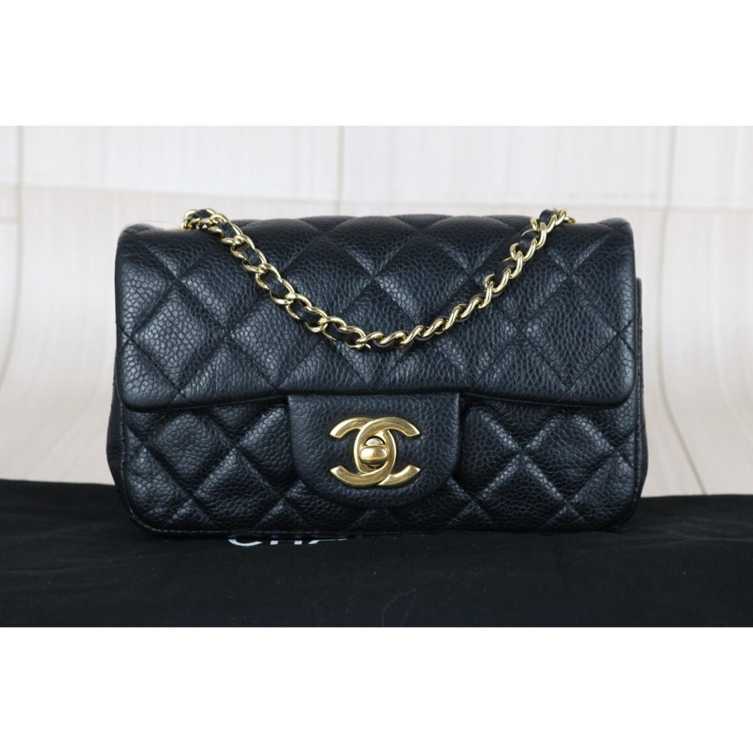 Good ( Rank AB)｜ CHANEL  Matrasse Extra Mini Chain Caviar Skin CF17 Shoulder Bag Made in 2012-2013 Year｜S25110501