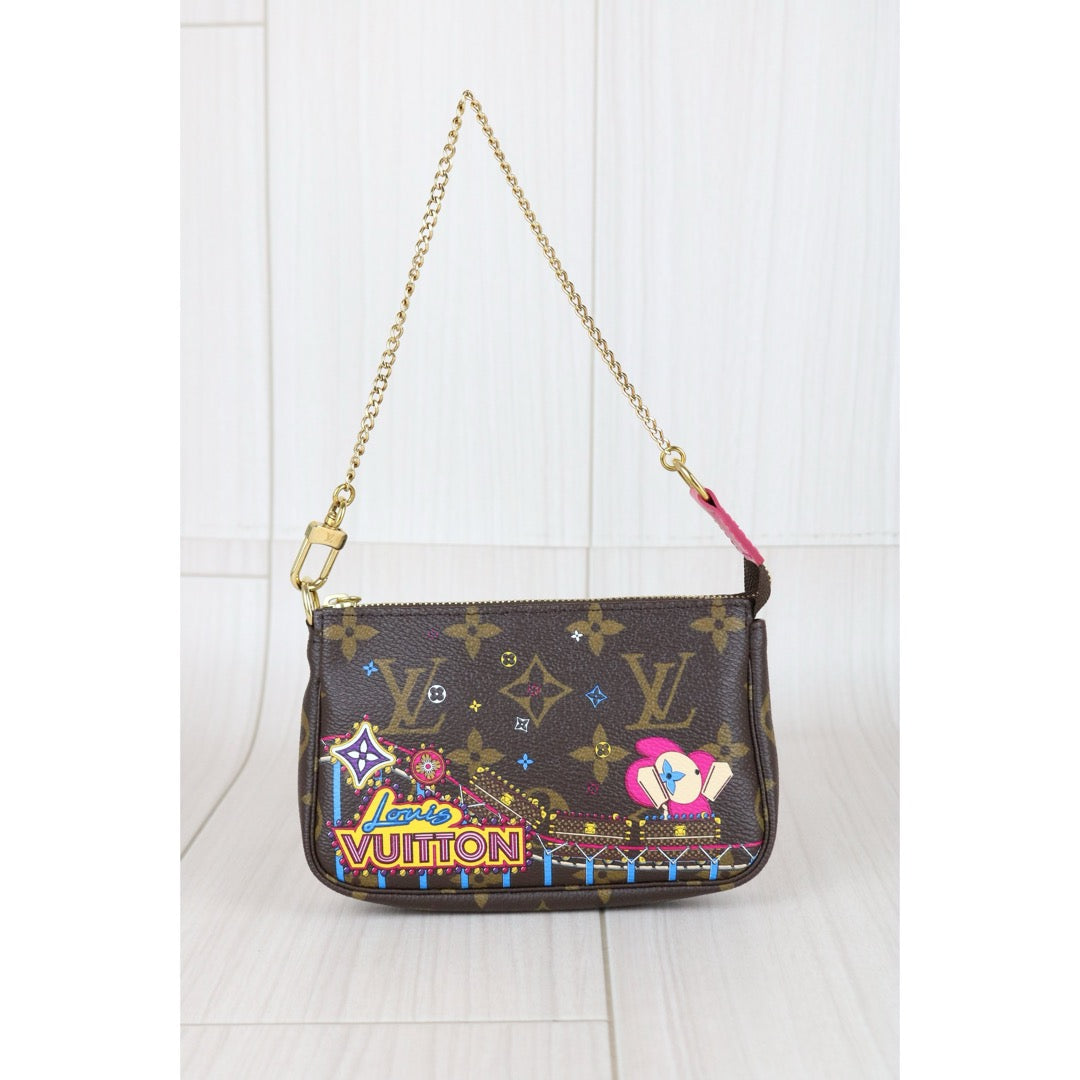 Very Good ( Rank A) ｜ LV Monogram Mini Pochette Accessoires Limited edition｜S25082506