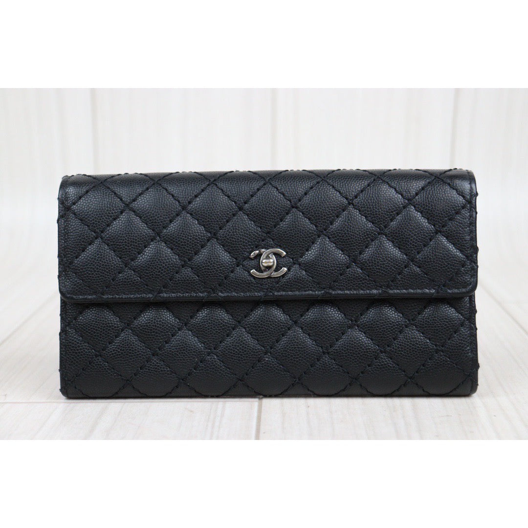 Rank A ｜Chanel Caviar Skin Black Long Wallet Made In 2015-2016 Year｜23112804