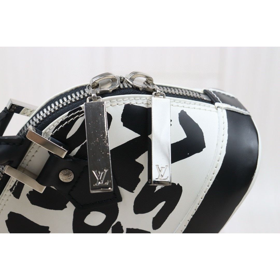Very Good ( Rank A) ｜LV  Graffiti Alma Matte Calf Handbag｜W24121304