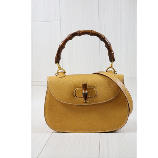 Rank A ｜ GUCCI Vintage Bamboo Hand Bag ｜S24040204