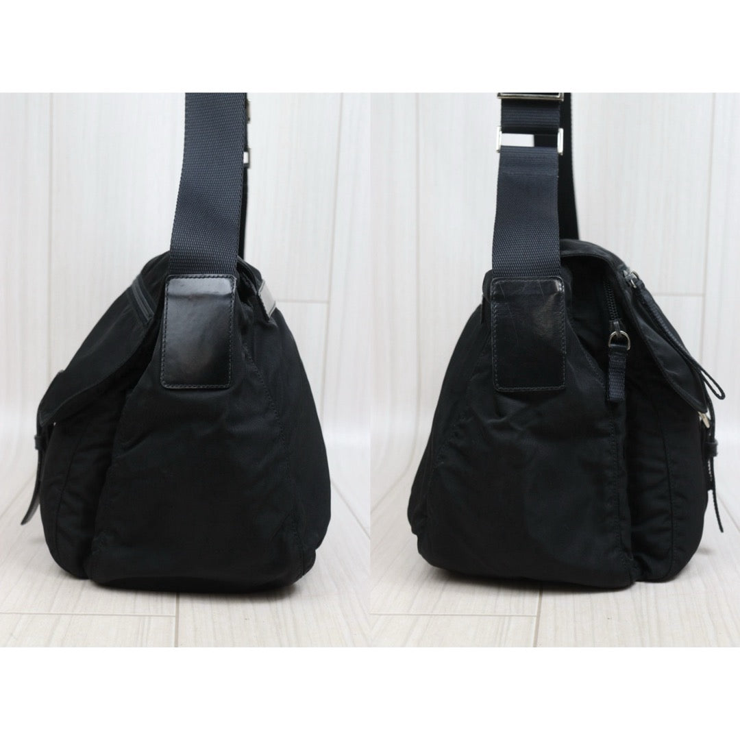 Include Entrupy Certificate of Authenticity｜Good ( Rank AB) ｜Prada  Nylon Black Shoulder Bag  Silver Hardware｜26052702