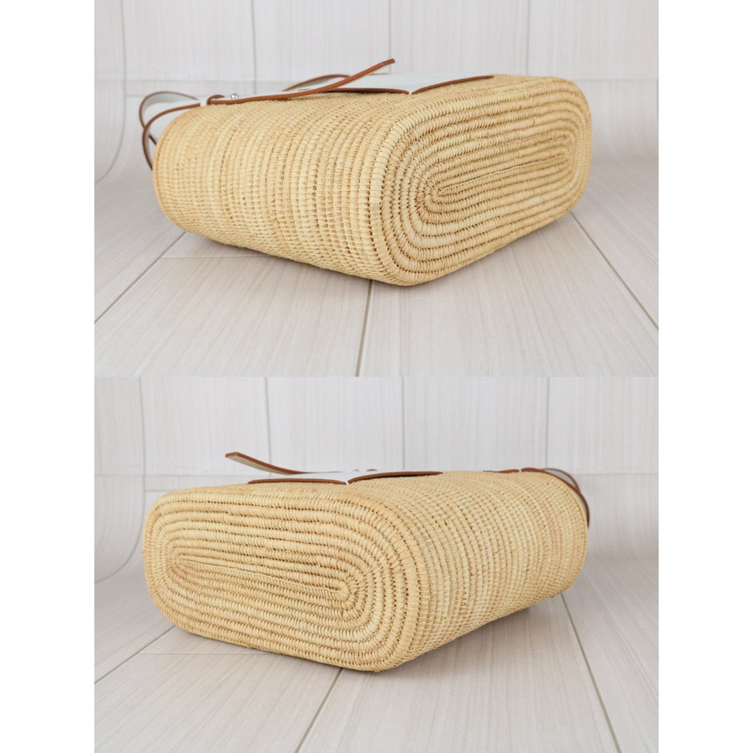 Include Entrupy Certificate of Authenticity｜Very Good ( Rank A)｜ LOEWE Straw  Basket Handbag Shoulder Bag ｜S26010905