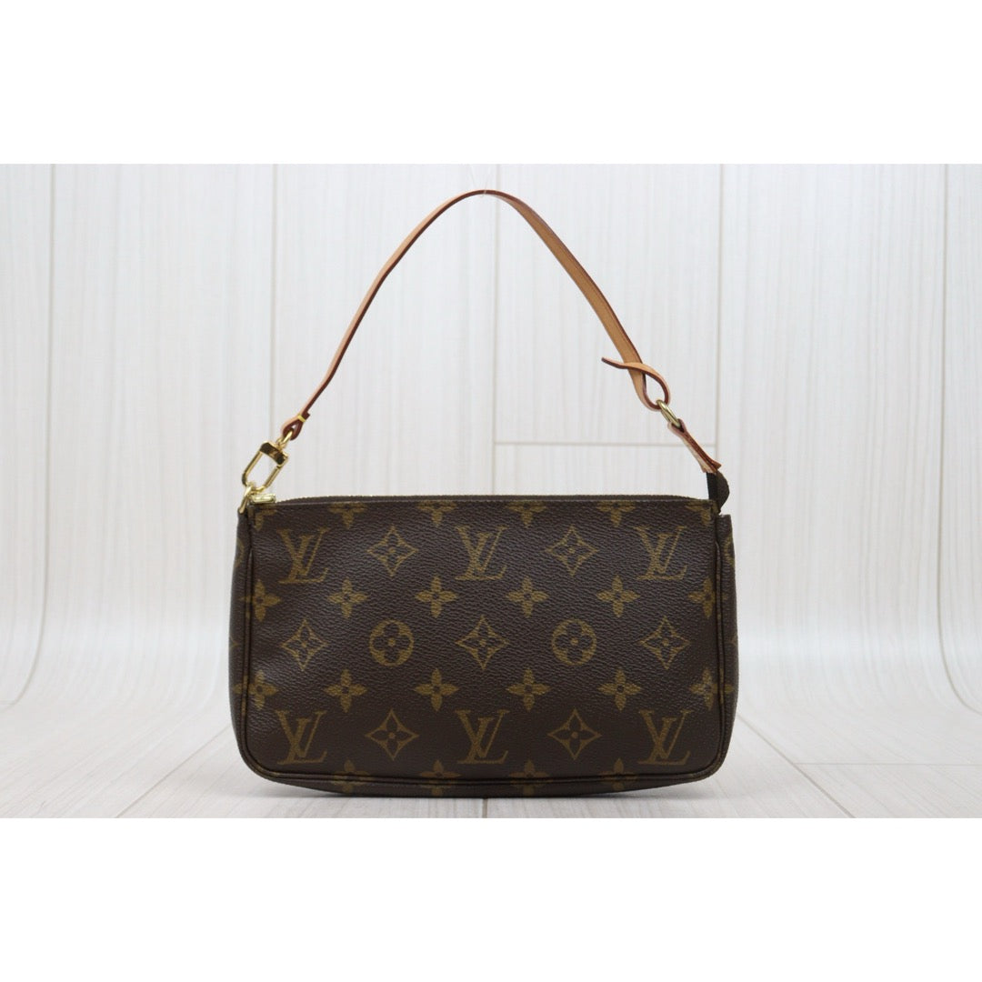 Good ( Rank AB)｜LV Monogram Pochette Accessoires ｜25101606