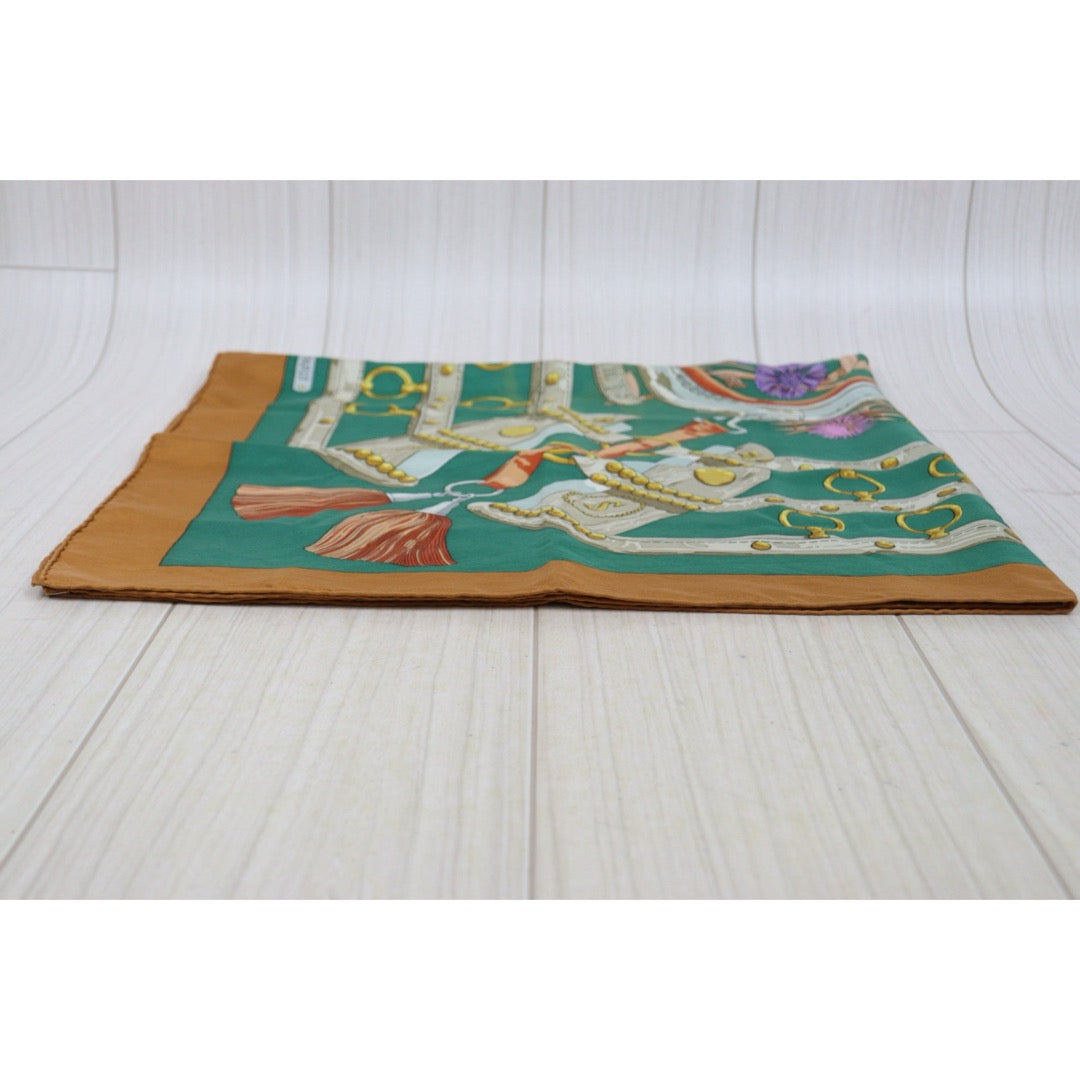 Good ( Rank AB) ｜ HERMES Wild Daisies Scarf 90｜V25110607