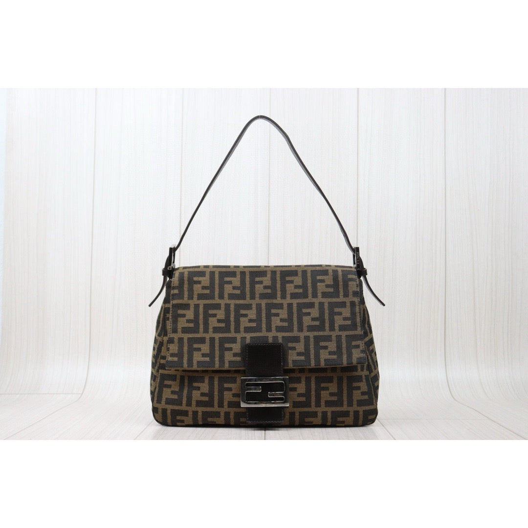 Good ( Rank AB)｜ FENDI Zucca Mamma Baguette Shoulder Bag ｜24112114