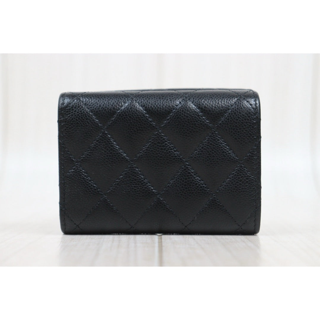 Good ( Rank AB)｜Chanel Caviar Skin Black Wallet IC Chips Model ｜25082205