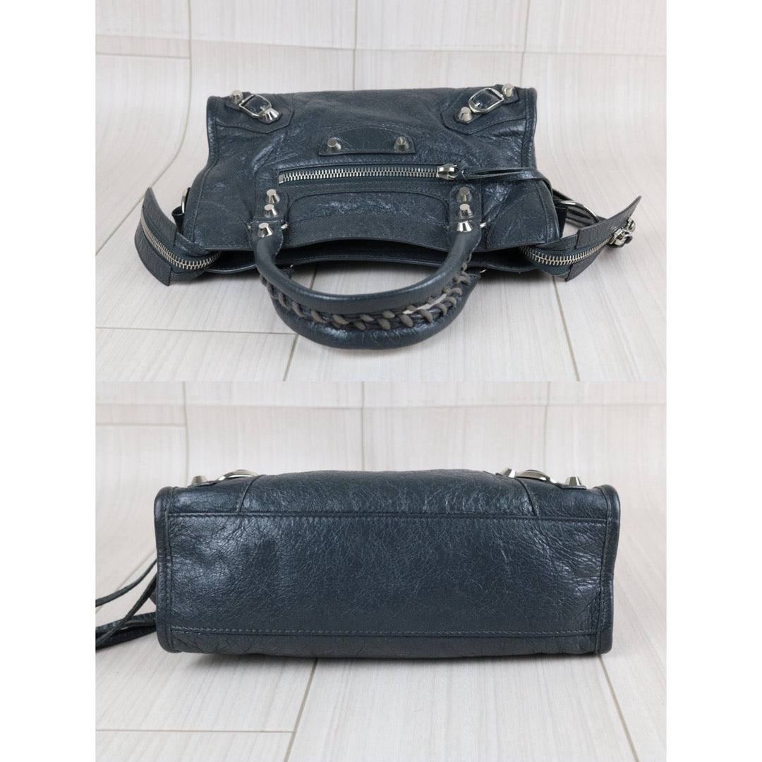 Include Entrupy Certificate of Authenticity｜Good ( Rank AB)｜Balenciaga Waxed Leather Classic City Mini Grey HandBag Shoulder Bag ｜S26070304