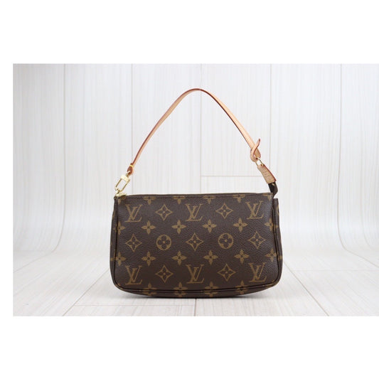 Rank A ｜ LV Monogram Pochette Accessoires ｜V23110913