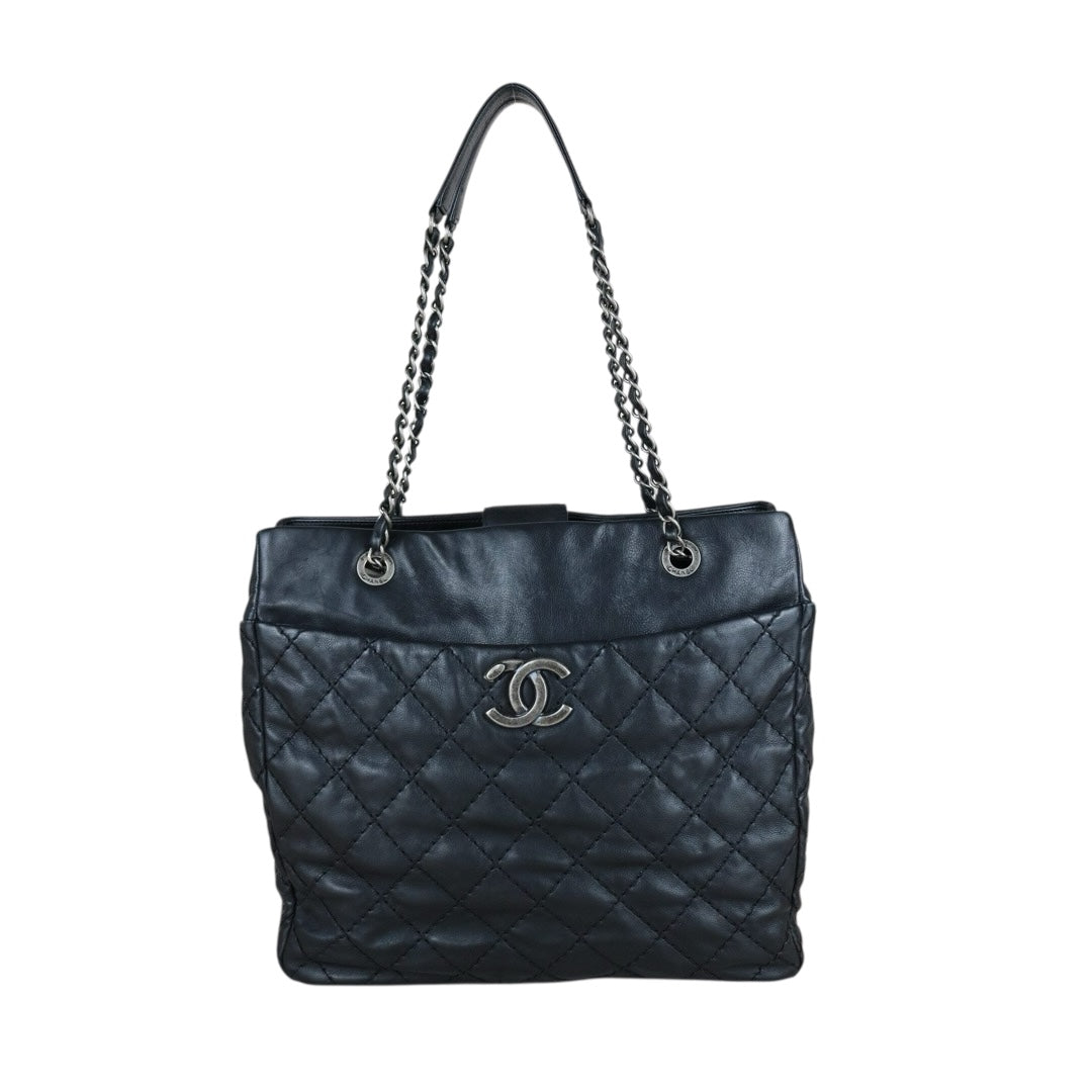 Include Entrupy Certificate of Authenticity｜Good ( Rank AB) ｜CHANEL Calf Leather Chain Tote Shoulder Bag Black Made in 2013-2014Year｜S26011102