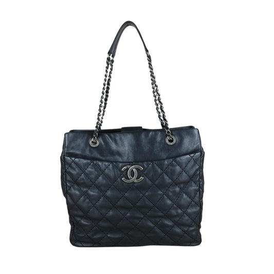 Include Entrupy Certificate of Authenticity｜Good ( Rank AB) ｜CHANEL Calf Leather Chain Tote Shoulder Bag Black Made in 2013-2014Year｜S26011102
