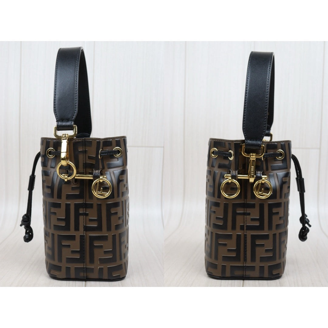 Good ( Rank AB)｜ FENDI Zucca Mini Mon Tresor Calf Leather Bucket bag Shoulder Bag Brown ｜V25102102