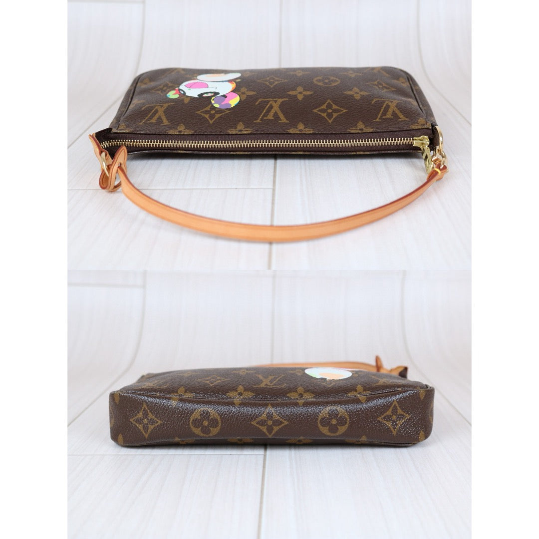 Very Good ( Rank A)｜ LV Takashi Murakam Panda Monogram Pochette Accessoires ｜S24110605