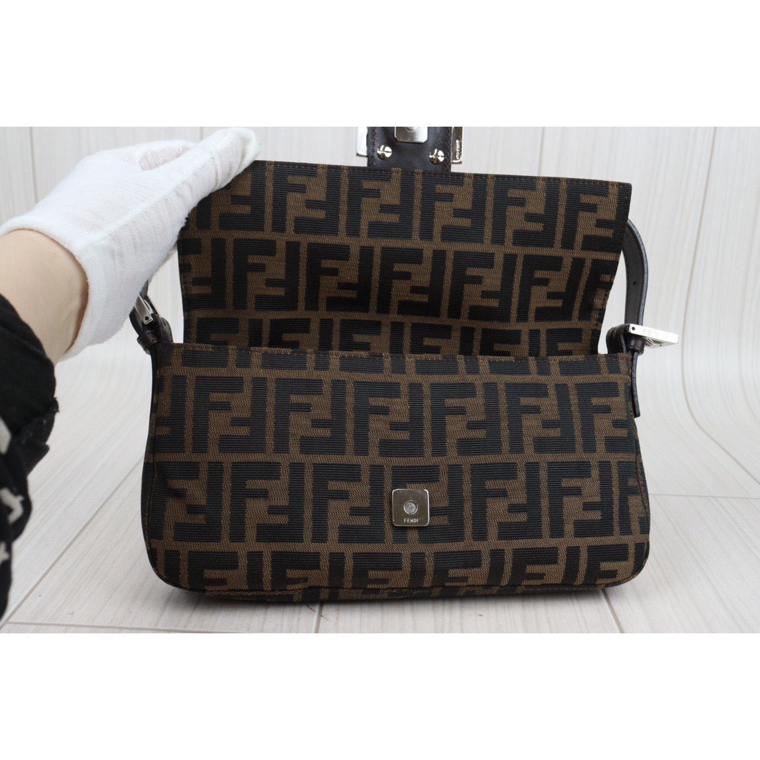 Rank A ｜ FENDI Zucca Mamma Baguette Shoulder Bag｜24030728