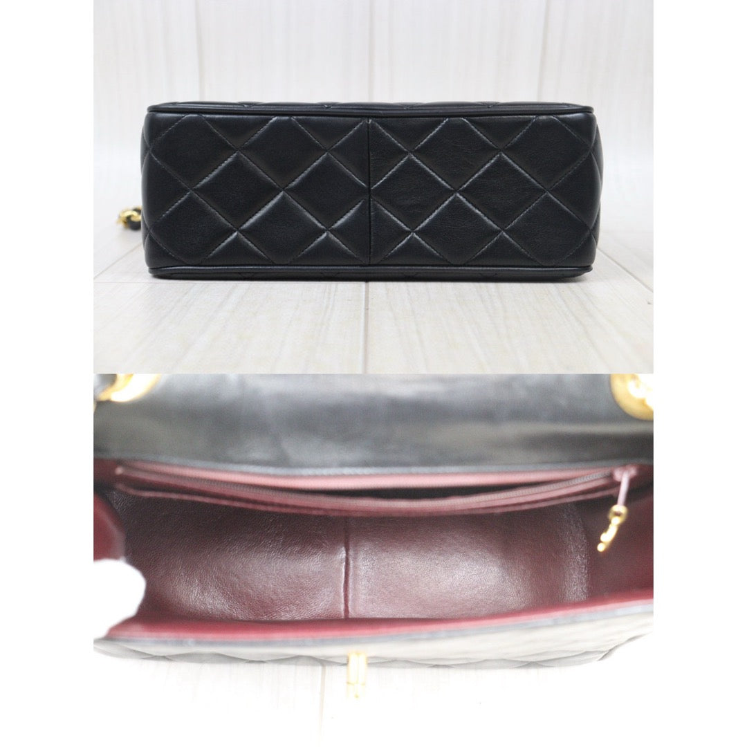 Very Good ( Rank A) ｜ CHANEL Black Lanbskin Square 25 Shoulder Bag Made In 1994～1996Year ｜24102201