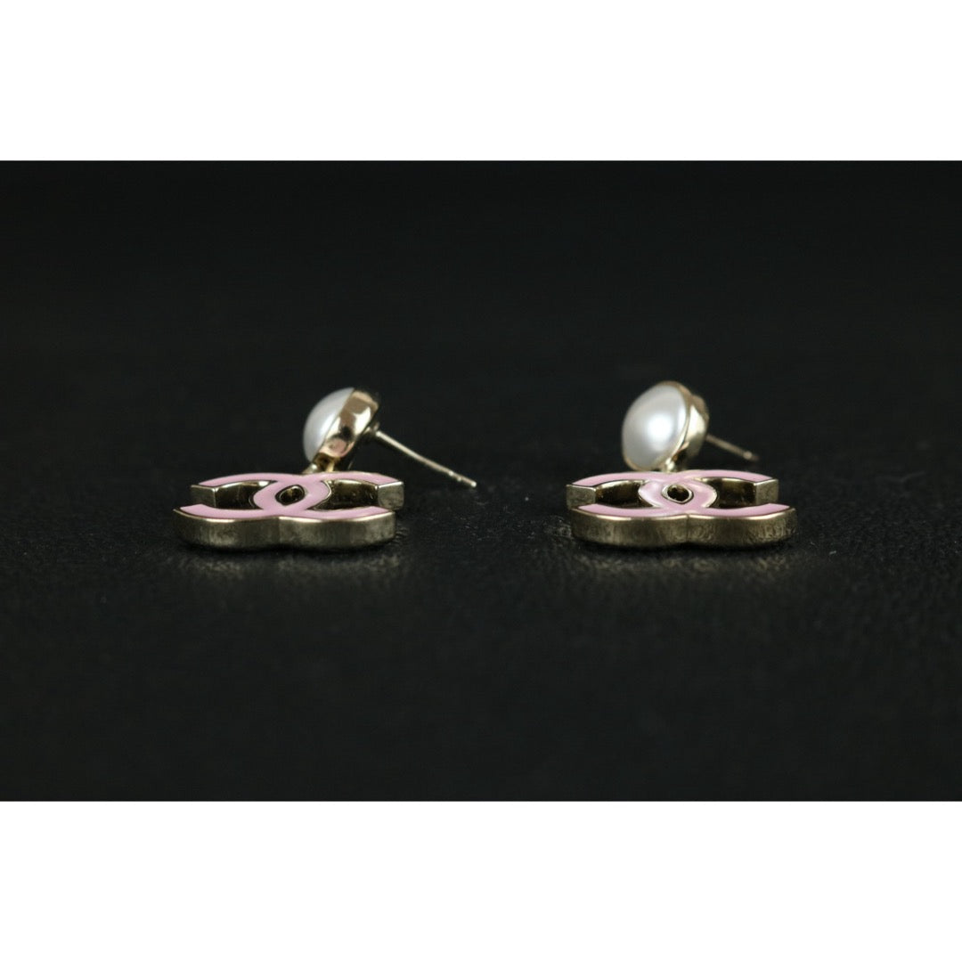 Very Good ( Rank A) ｜CHANEL A25P COCO Mark Pearl Pendant Earrings Pink｜X25112305