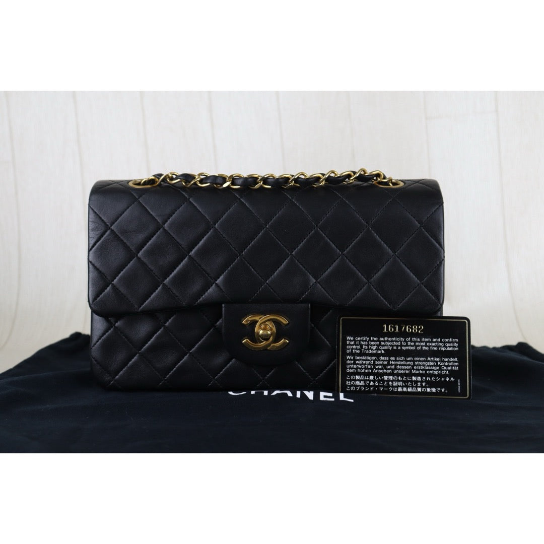 Good ( Rank AB)｜CHANEL Lamb Skin Matrasse Chain Double Flap 23 Shoulder Bag Black Made In 1989-1991Year｜H26013001