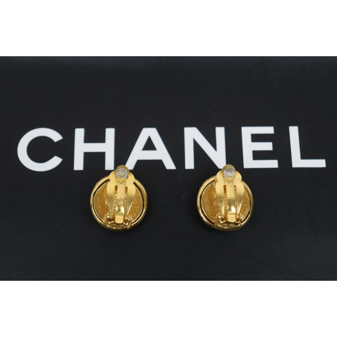 Very Good ( Rank A)｜CHANEL Coco Mark Vintage  Gold Plating  Earring Made In 1993Year ｜25122303