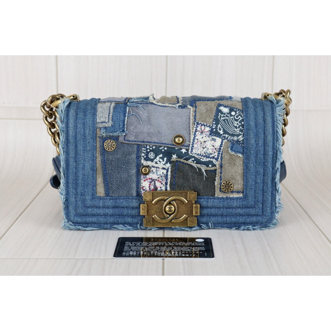 Very Good ( Rank A) ｜CHANEL Denim Blue Patch Work Leboy PM Made in 2014-2015 Year｜F25012301