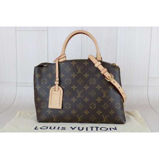 Very Good ( Rank A)｜ LV Monogram Current Model Montaigne Hand Bag Shoulder Bag  IC Chips Model ｜X26030105