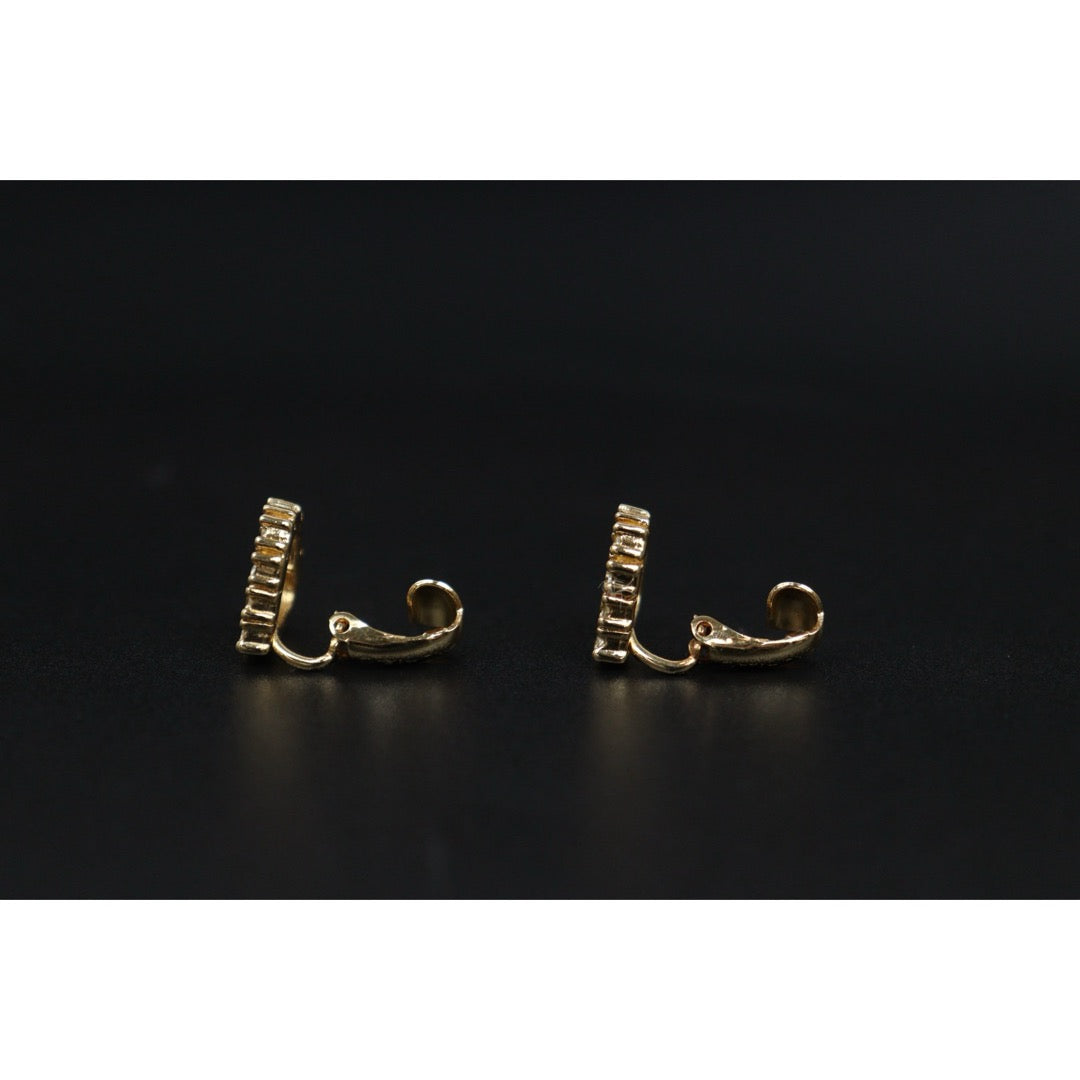 Very Good ( Rank A) ｜ Dior Heart Rhinestone Earring ｜V25061911