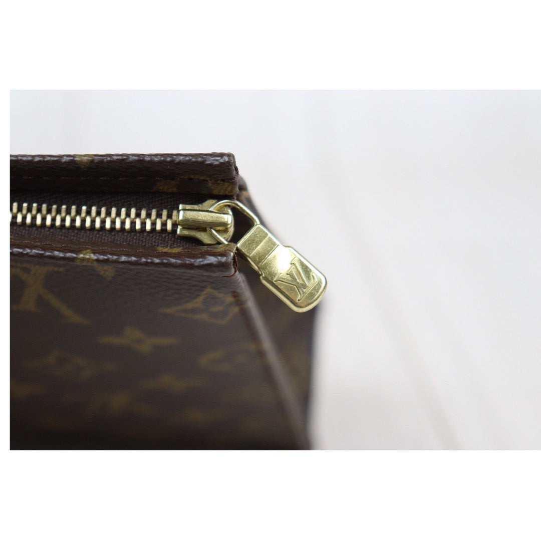 Rank A ｜ LV Monogram Pochette Toilette 25 ｜24021532