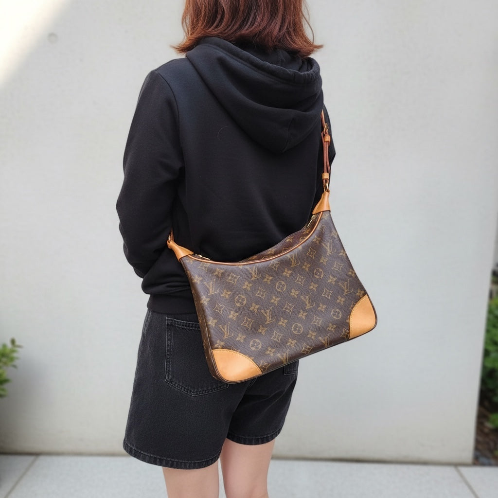 Include Entrupy Certificate of Authenticity｜Good ( Rank AB)｜Louis Vuitton Monogram Boulogne 30 Shoulder Bag ｜26041407