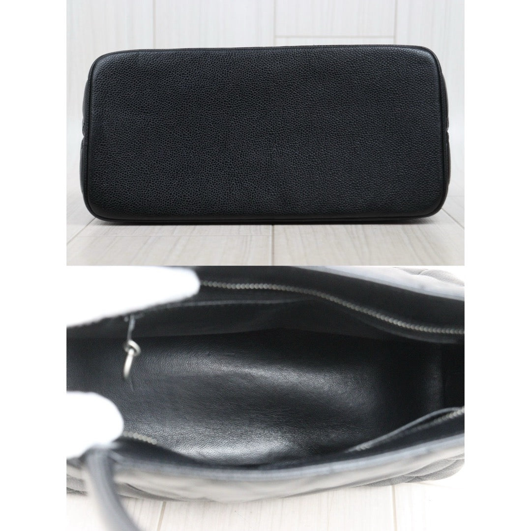 Very Good ( Rank A)｜ CHANEL Caviar Skin Calf Leather Tote Bag Black Made In 2002～2003Year｜S25110426