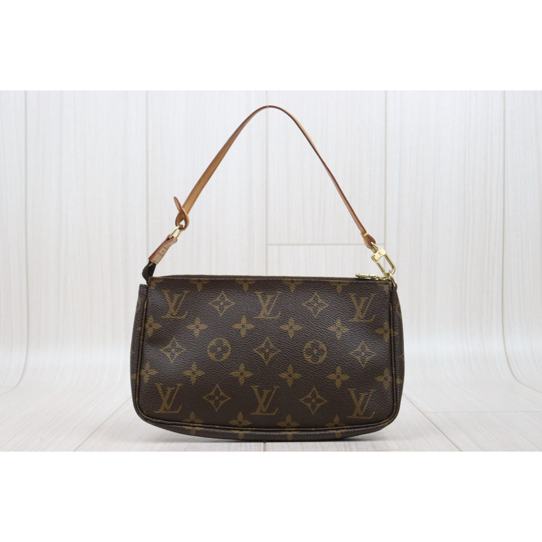 Good ( Rank AB)｜LV Monogram Pochette Accessoires ｜25051509