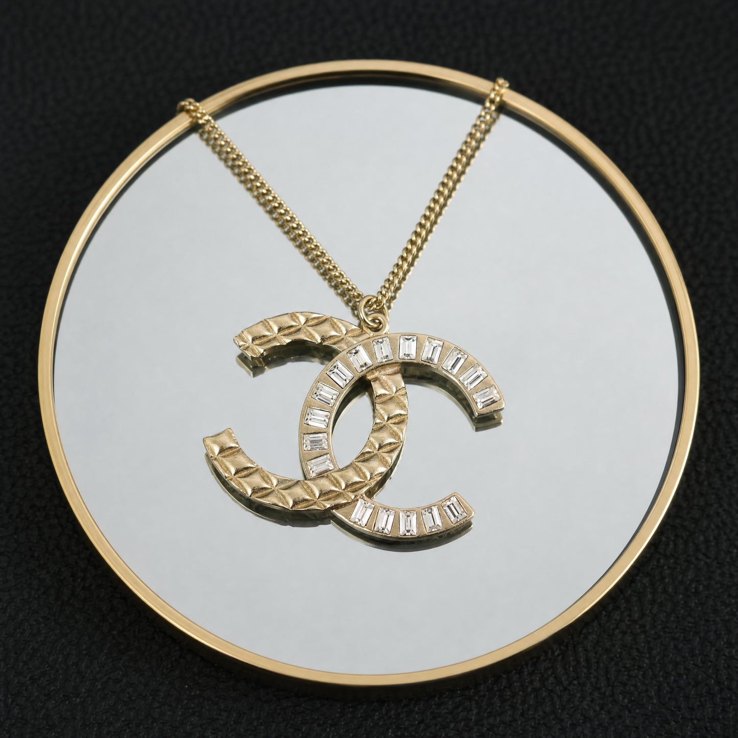 Include Authentic Detective Certificate of Authenticity｜Very Good ( Rank A) ｜ CHANEL B18V Coco Mark  Quilted Rhinestone Choker  Necklace｜S26062302