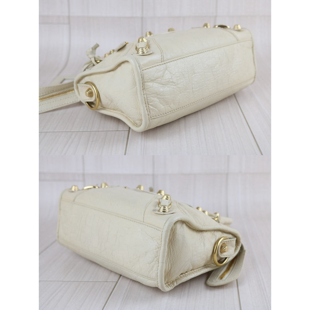 Include Entrupy Certificate of Authenticity｜Good ( Rank AB)｜Balenciaga Waxed Leather Gaint Classic City Mini Beige HandBag Shoulder Bag ｜S26060107