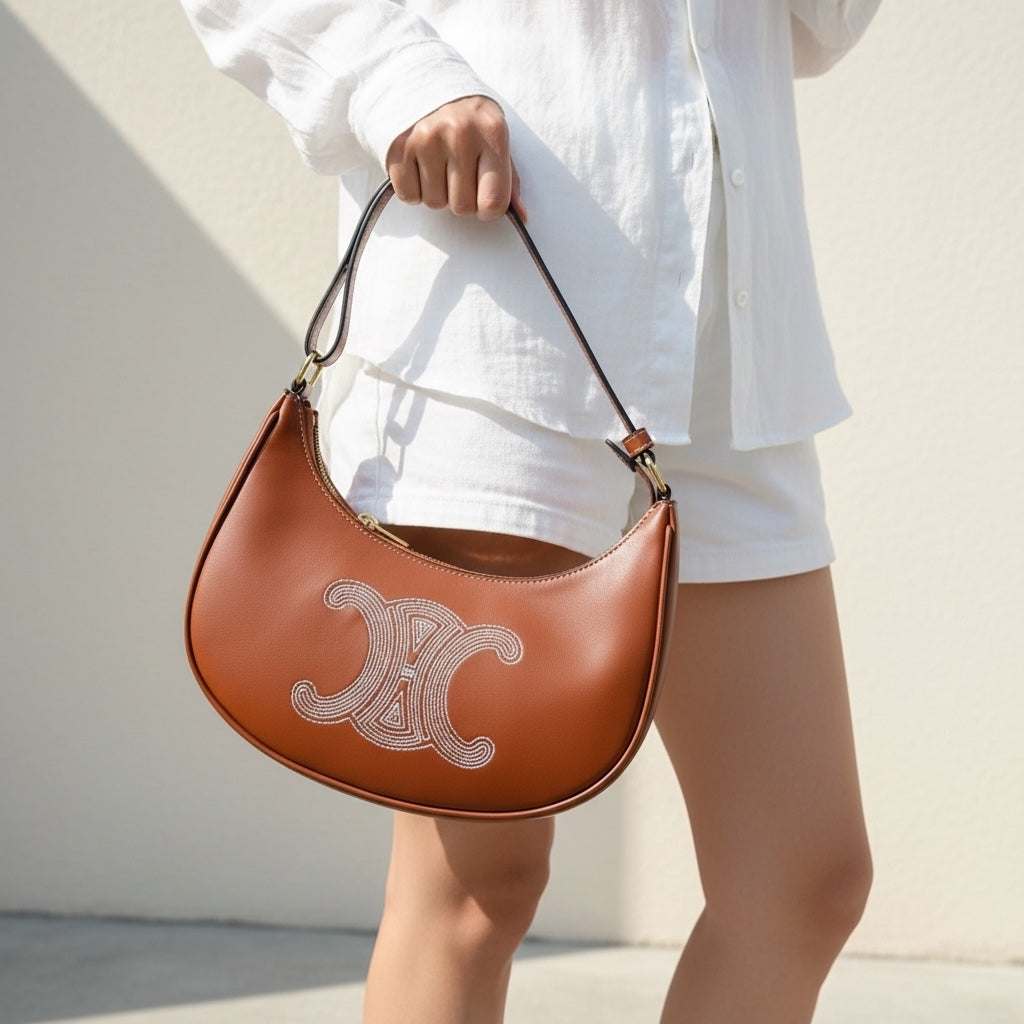 Include Entrupy Certificate of Authenticity｜Very Good ( Rank A)｜ CELINE AVA Macadam Triomphe Calf Leather Shoulder Bag Caramel ｜S26051508