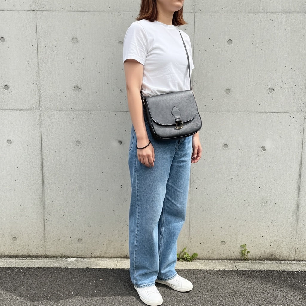 Include Entrupy Certificate of Authenticity｜Good ( Rank AB)｜Louis Vuitton Epi Saint-Cloud GM Shoulder Bag Black｜26041309