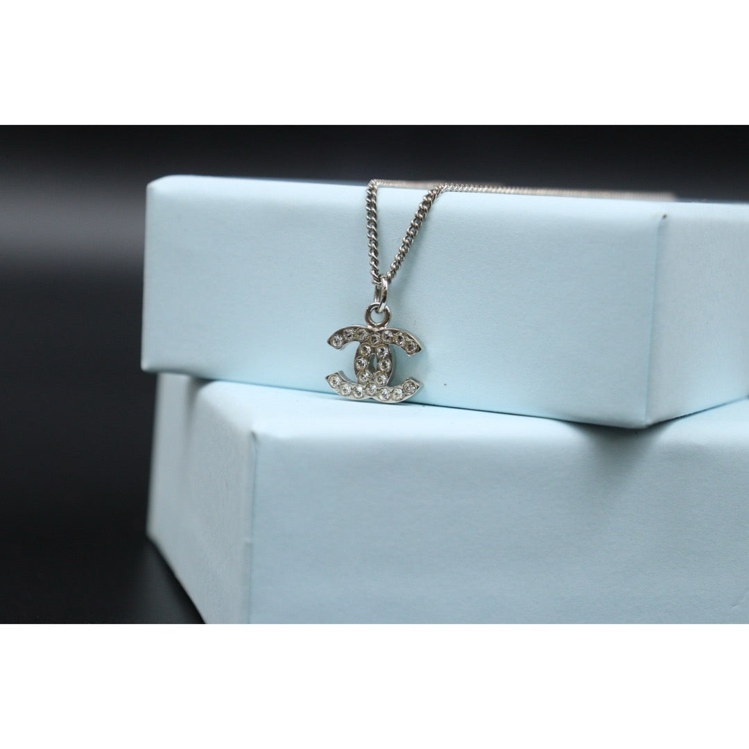 Very Good ( Rank A)｜CHANEL COCO Mark Rhinestone Necklace Silver｜V25073110